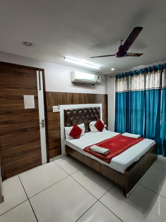 Hotel Robin Inn Amritszár Kültér fotó