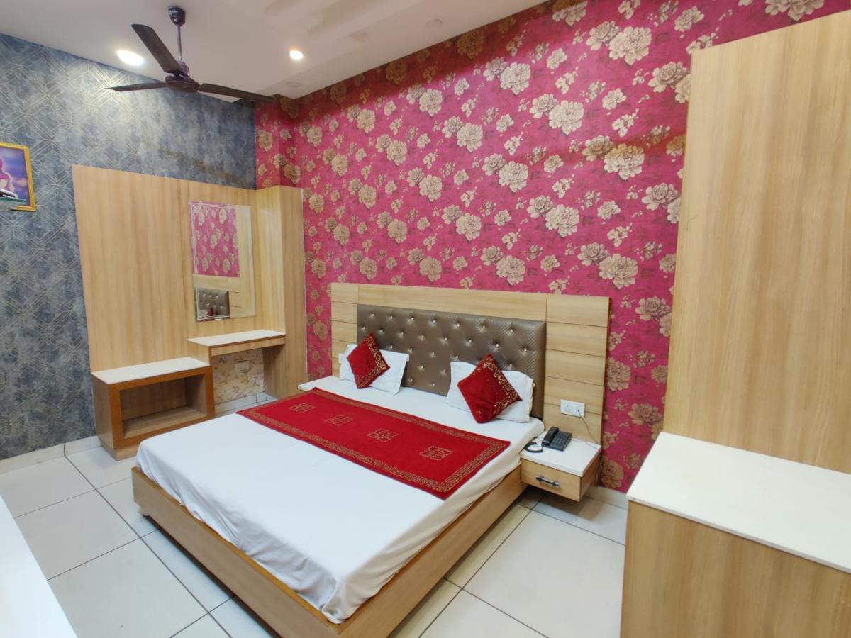 Hotel Robin Inn Amritszár Kültér fotó