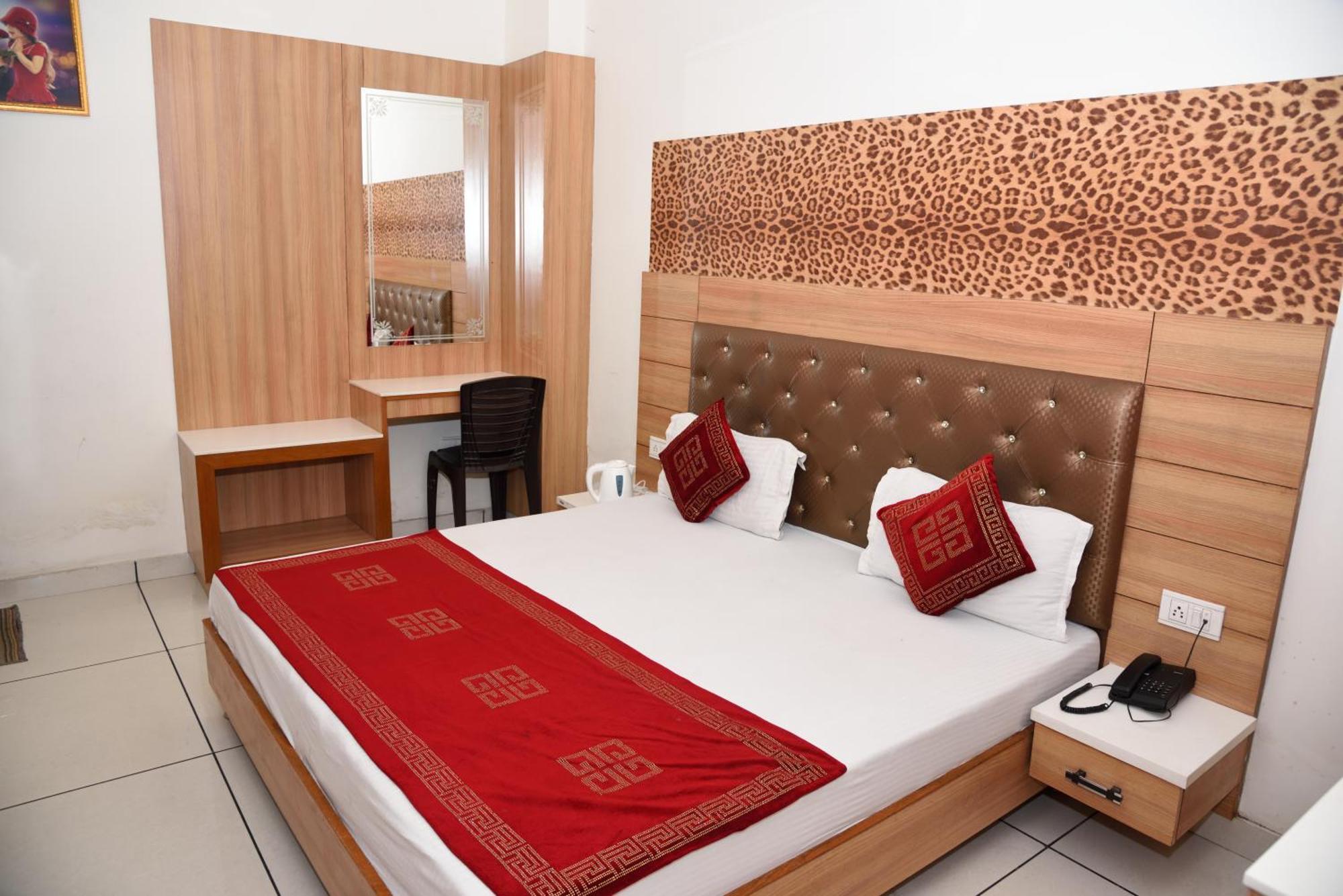 Hotel Robin Inn Amritszár Kültér fotó