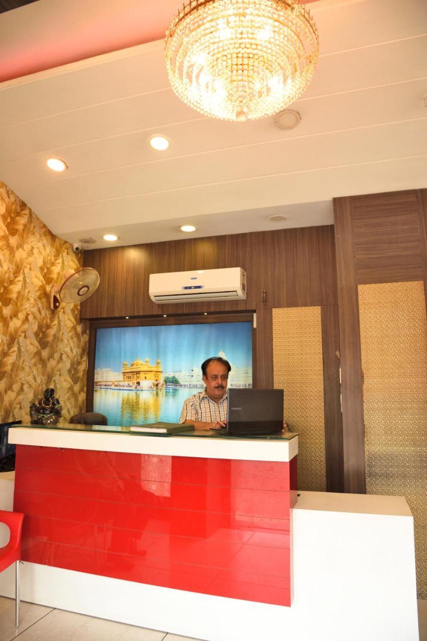 Hotel Robin Inn Amritszár Kültér fotó
